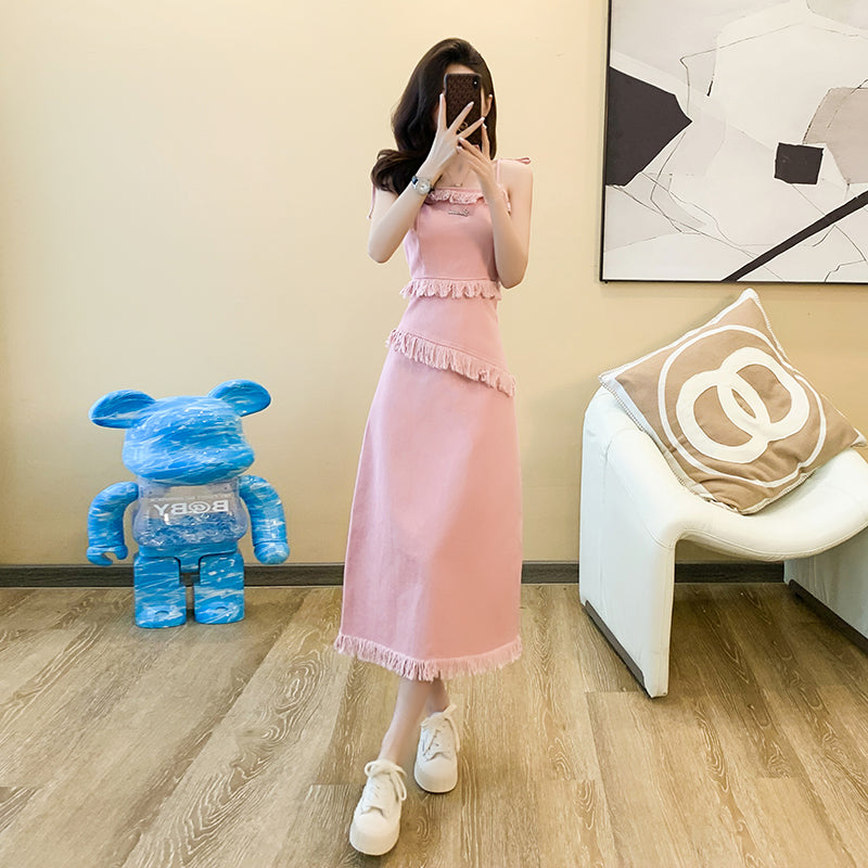 Cowboy dress, long dress, pink camisole dress, off - the - shoulder, high - waisted, waist - cinching, elegant, slimming, A - line