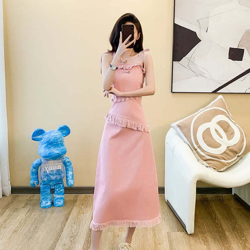 Cowboy dress, long dress, pink camisole dress, off - the - shoulder, high - waisted, waist - cinching, elegant, slimming, A - line
