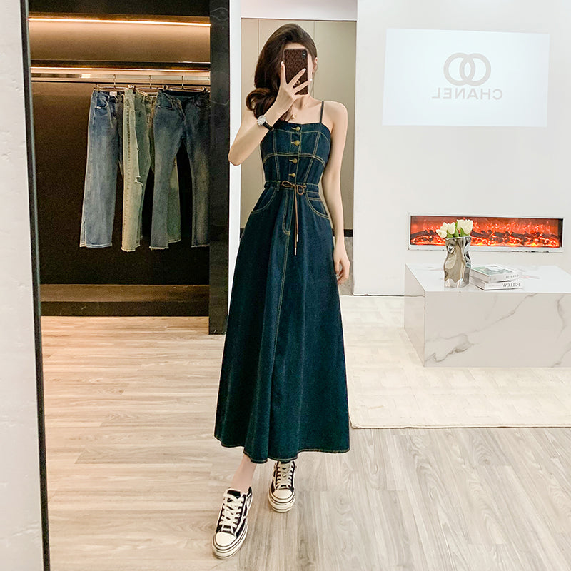 Cowboy dress, suspender dress, long dress, waist - cinching, high - waisted, adjustable, hip - covering, slimming, A - line large hem