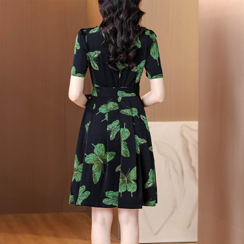 2025 summer new dress with slimming temperament and lace up chiffon print mid length skirt