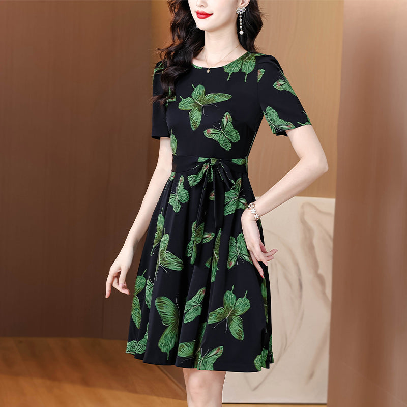 2025 summer new dress with slimming temperament and lace up chiffon print mid length skirt