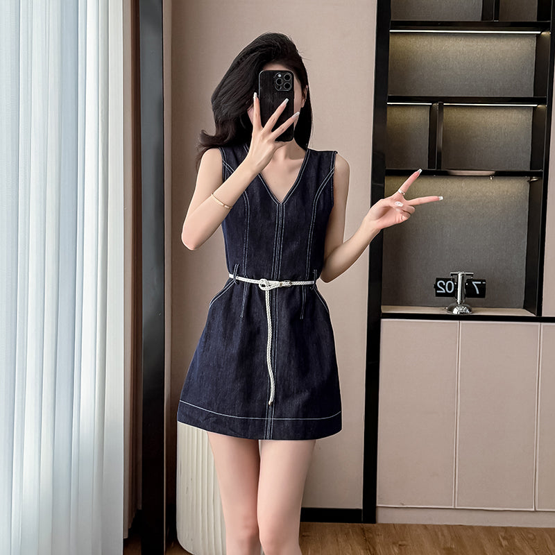 2025 Summer New V - neck Sleeveless Vest Dress with Denim Mini - skirt, Waist - cinching and Slimming