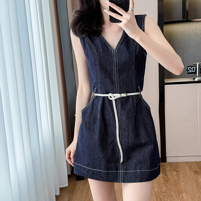 2025 Summer New V - neck Sleeveless Vest Dress with Denim Mini - skirt, Waist - cinching and Slimming