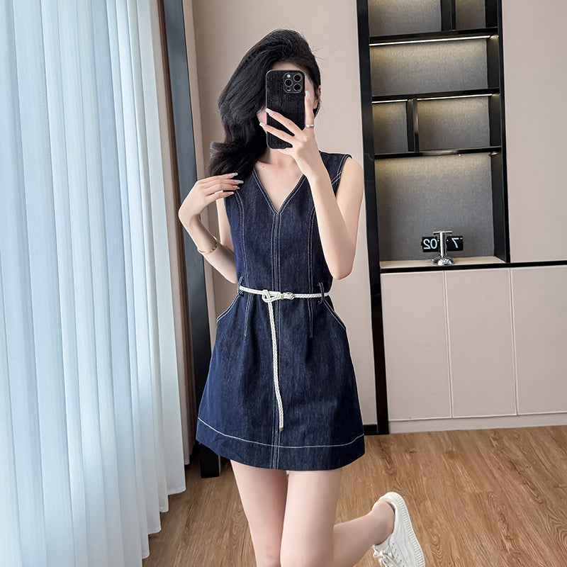 2025 Summer New V - neck Sleeveless Vest Dress with Denim Mini - skirt, Waist - cinching and Slimming